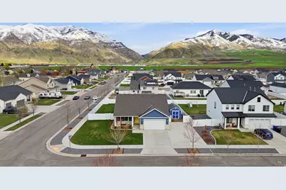 499 S 655 E, Hyrum, UT 84319 - Photo 2