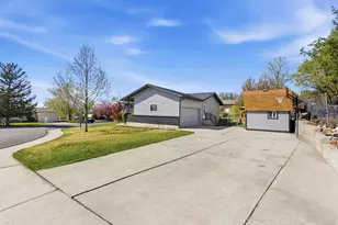 1148 W 285 S, Orem, UT 84058 - Photo 2