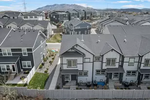 4423 E Longleaf Ln, Eagle Mountain, UT 84005 - Photo 4