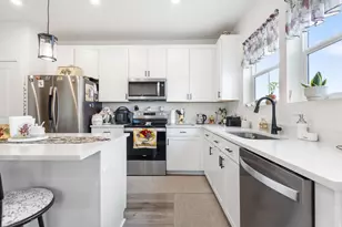 4423 E Longleaf Ln, Eagle Mountain, UT 84005 - Photo 10