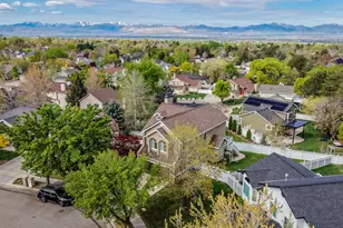 7910 S Pear Tree Circle, Sandy, UT 84094 - Photo 4