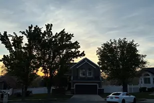 7910 S Pear Tree Circle, Sandy, UT 84094 - Photo 4