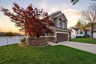 7910 S Pear Tree Circle, Sandy, UT 84094 - Photo 2