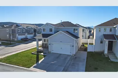 4869 E Breezy Patch Rd, Eagle Mountain, UT 84005 - Photo 6