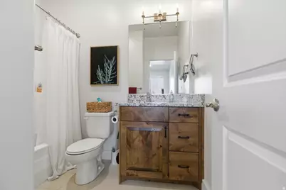 576 N 800 W, Smithfield, UT 84335 - Photo 16