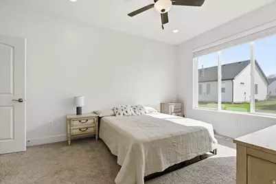 576 N 800 W, Smithfield, UT 84335 - Photo 10