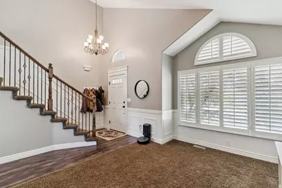 1441 Bridgeview Dr, Layton, UT 84041 - Photo 4