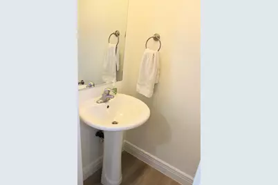 101 E 630 N #30, Smithfield, UT 84335 - Photo 8