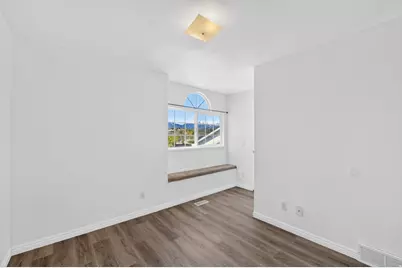 5893 S Alpine Crest Cir, Salt Lake City, UT 84118 - Photo 22