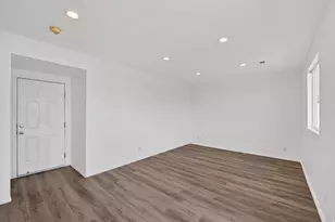 5893 S Alpine Crest Circle, Salt Lake City, UT 84118 - Photo 12