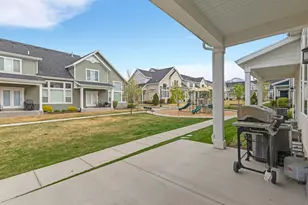 783 E Newfield Dr, Sandy, UT 84094 - Photo 20