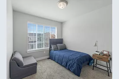 783 E Newfield Dr, Sandy, UT 84094 - Photo 14