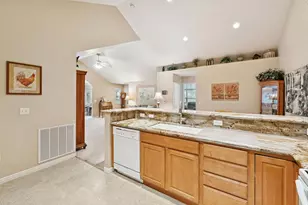 432 N 1030 E, Lehi, UT 84043 - Photo 4