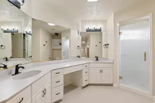 269 N 400 St W, Saint George, UT 84770 - Photo 18