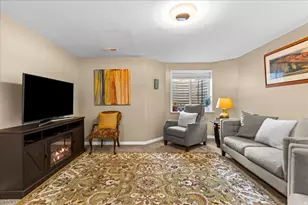 7824 S Sequoia Tree Ln, Sandy, UT 84094 - Photo 32