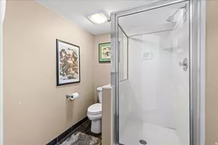 7824 S Sequoia Tree Ln, Sandy, UT 84094 - Photo 34