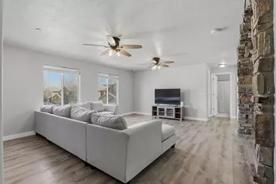 946 W 630 S #46, Pleasant Grove, UT 84062 - Photo 6