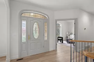 184 S Pfeifferhorn Dr W, Alpine, UT 84004 - Photo 2