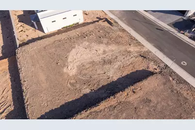 1860 W 350 N #106, Hurricane, UT 84737 - Photo 4