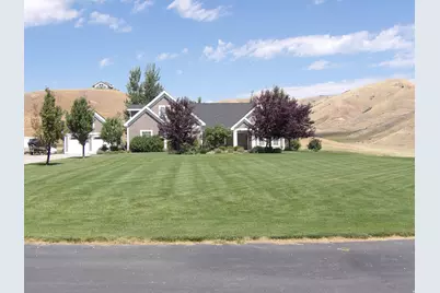 2137 S Lake View Cir, Preston, ID 83263 - Photo 1