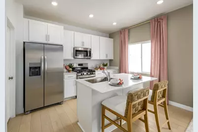 7607 S Graphite Dr #325, West Jordan, UT 84081 - Photo 2