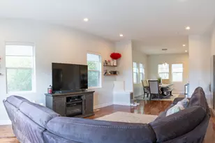 973 E 250 S, Layton, UT 84041 - Photo 4