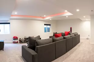973 E 250 S, Layton, UT 84041 - Photo 16