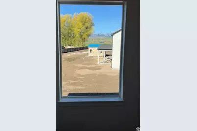 782 E 1250 S, Hyrum, UT 84319 - Photo 32