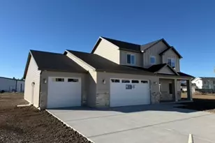 782 E 1250 S, Hyrum, UT 84319 - Photo 2