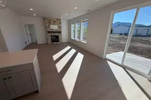 782 E 1250 S, Hyrum, UT 84319 - Photo 16