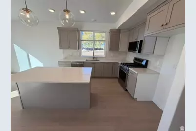 782 E 1250 S, Hyrum, UT 84319 - Photo 12