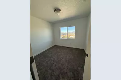 486 S 700 W #447, American Fork, UT 84003 - Photo 32