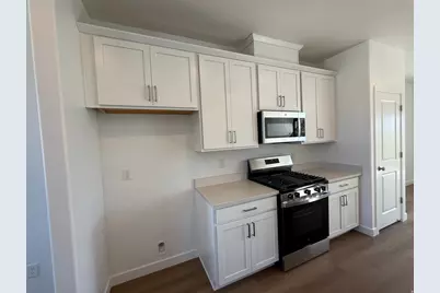 486 S 700 W #447, American Fork, UT 84003 - Photo 18