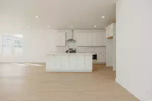 2915 N Kingbird Dr, Eagle Mountain, UT 84005 - Photo 8