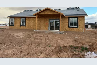 946 E Remington Rd, Enoch, UT 84721 - Photo 2