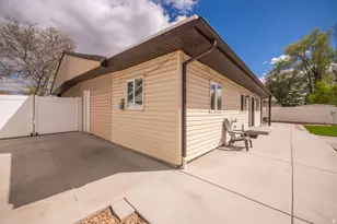 1473 N 200 W, Sunset, UT 84015 - Photo 20