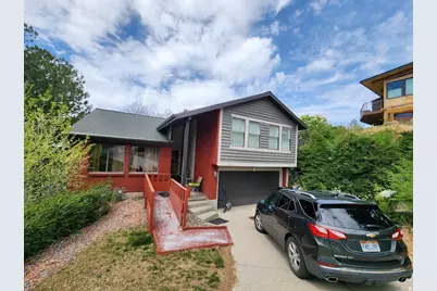 3322 S Monte Verde Dr, Salt Lake City, UT 84109 - Photo 1