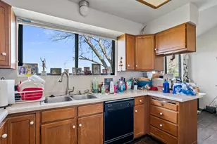 3322 S Monte Verde Dr, Salt Lake City, UT 84109 - Photo 10