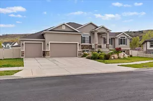 343 E 6725 S, South Weber, UT 84405 - Photo 2