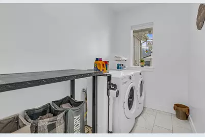 2454 W Jackson St, Mapleton, UT 84664 - Photo 26