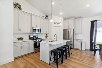 563 W 500 N, Smithfield, UT 84335 - Photo 10