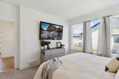 563 W 500 N, Smithfield, UT 84335 - Photo 14