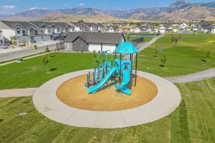 563 W 500 N, Smithfield, UT 84335 - Photo 30