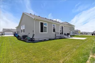 563 W 500 N, Smithfield, UT 84335 - Photo 28