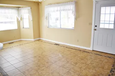 5316 S 2150 W, Taylorsville, UT 84129 - Photo 4