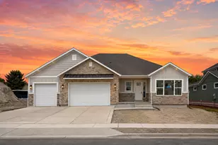 1354 W Jordan Height Ln S, West Jordan, UT 84088 - Photo 1