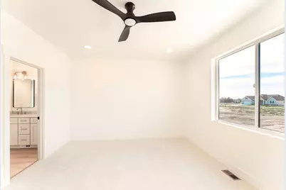 541 W 1500 S, Vernal, UT 84078 - Photo 10