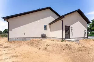 541 W 1500 S, Vernal, UT 84078 - Photo 30