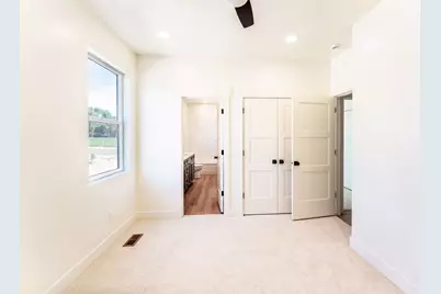 541 W 1500 S, Vernal, UT 84078 - Photo 14