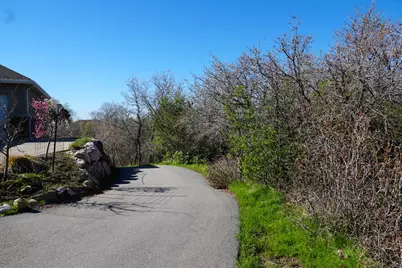 1052 E. Mutton Hallow Rd, Kaysville, UT 84037 - Photo 4